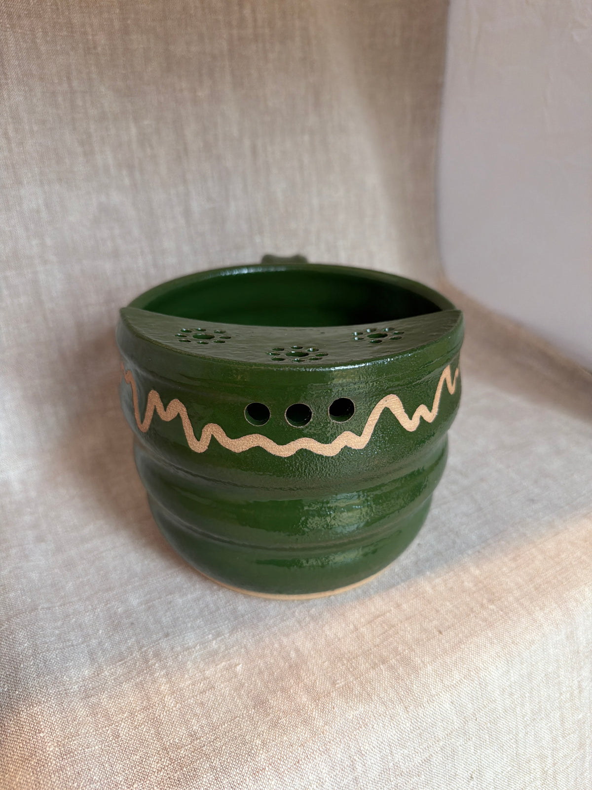 Berry Strainer Bowl
