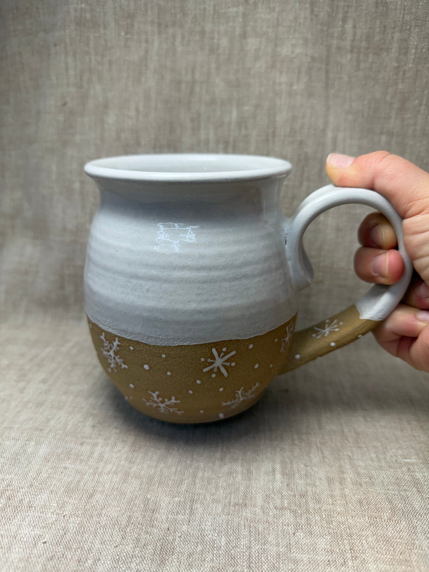 Round White Snowflake Mug