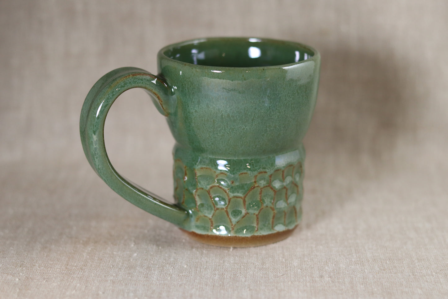 Green Hammered Mug