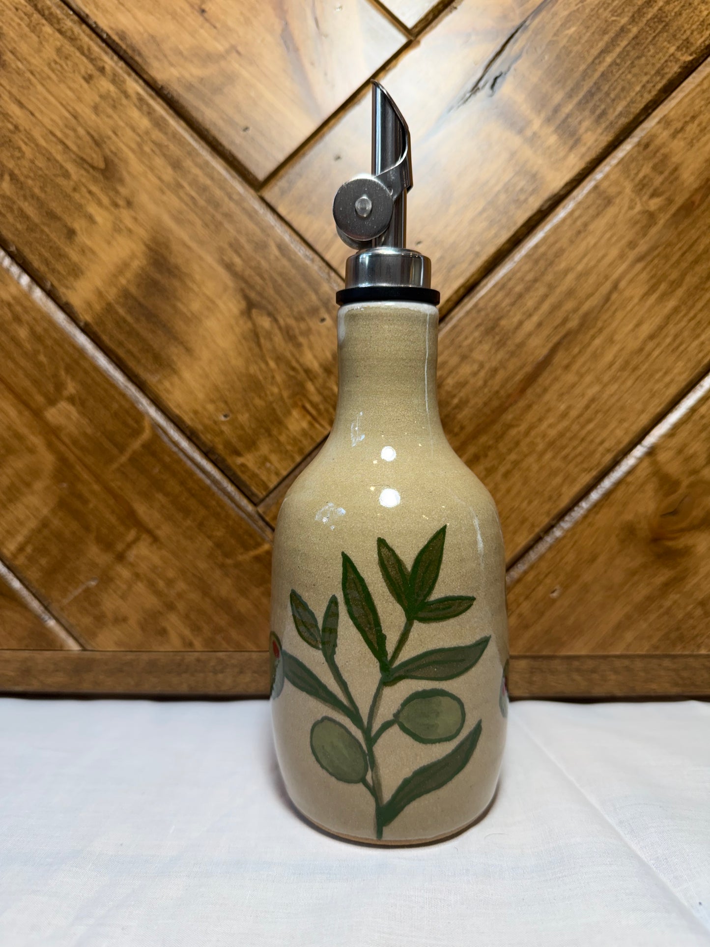 “Olive” Oil Pourer
