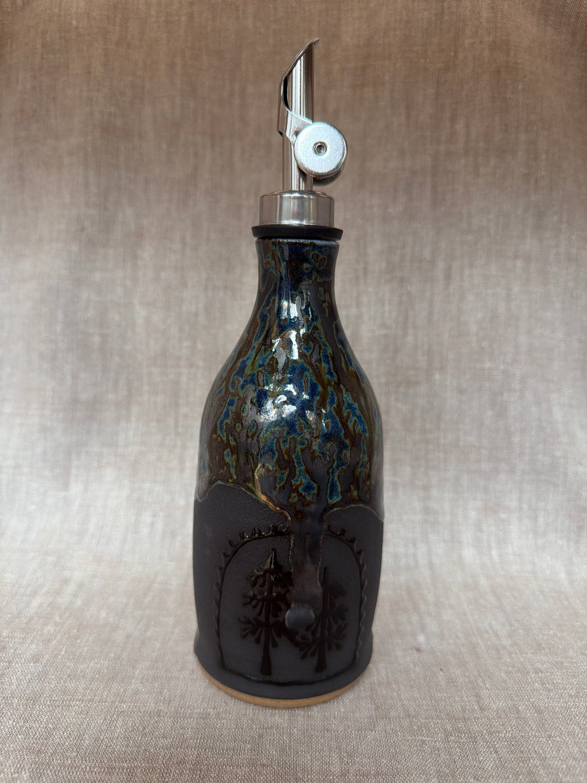 Northern Lights Oil Pourer