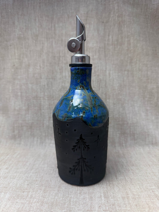 Northern Tree Oil Pourer