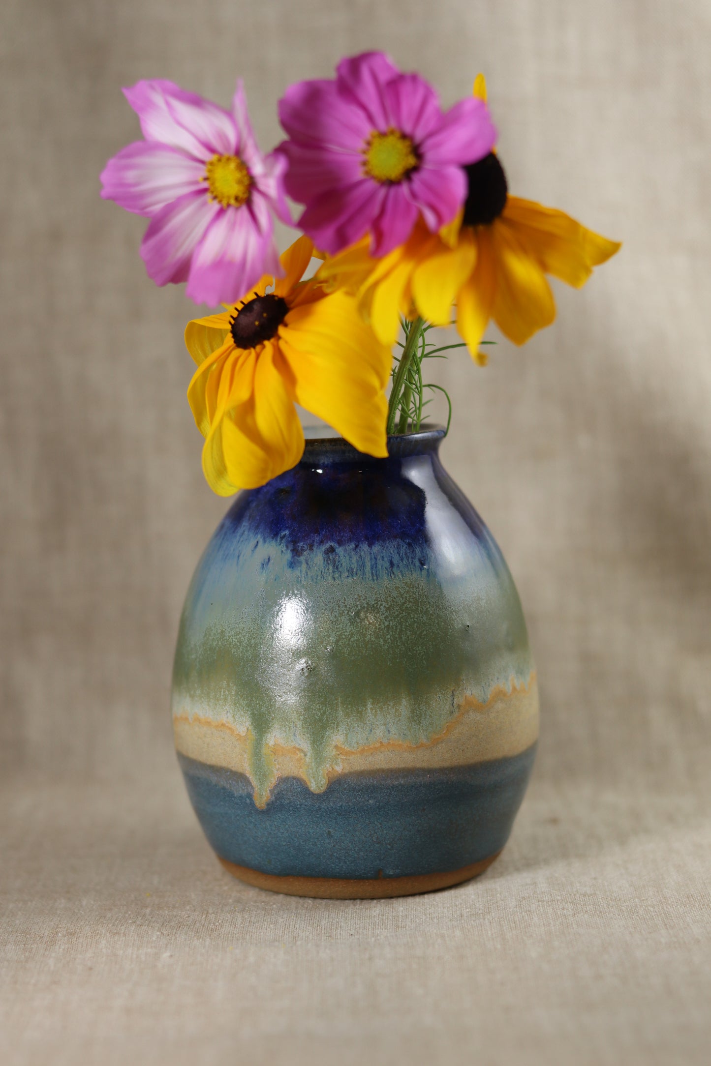 Rounded Short Vase