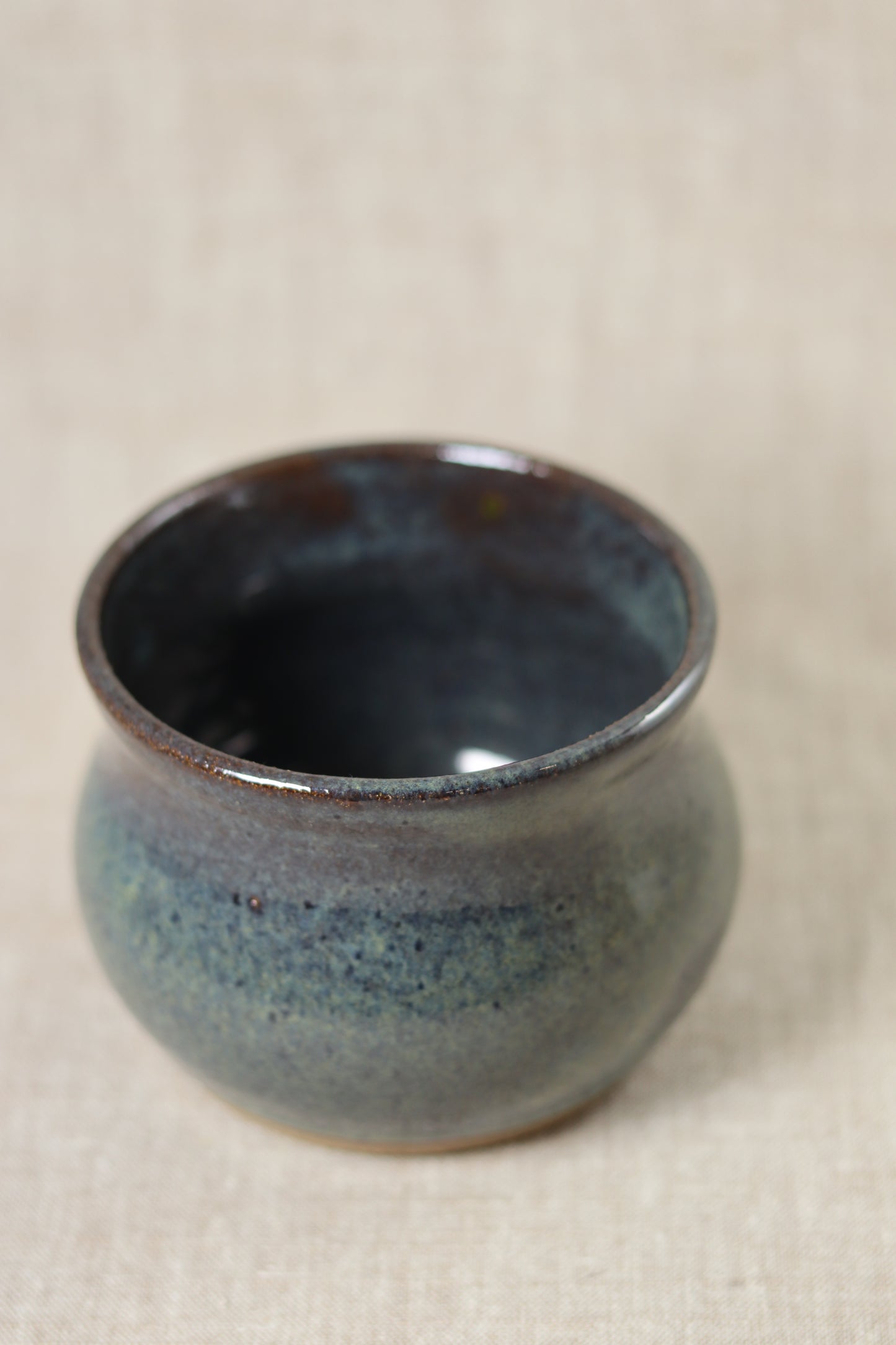 Medium Blue Cauldron