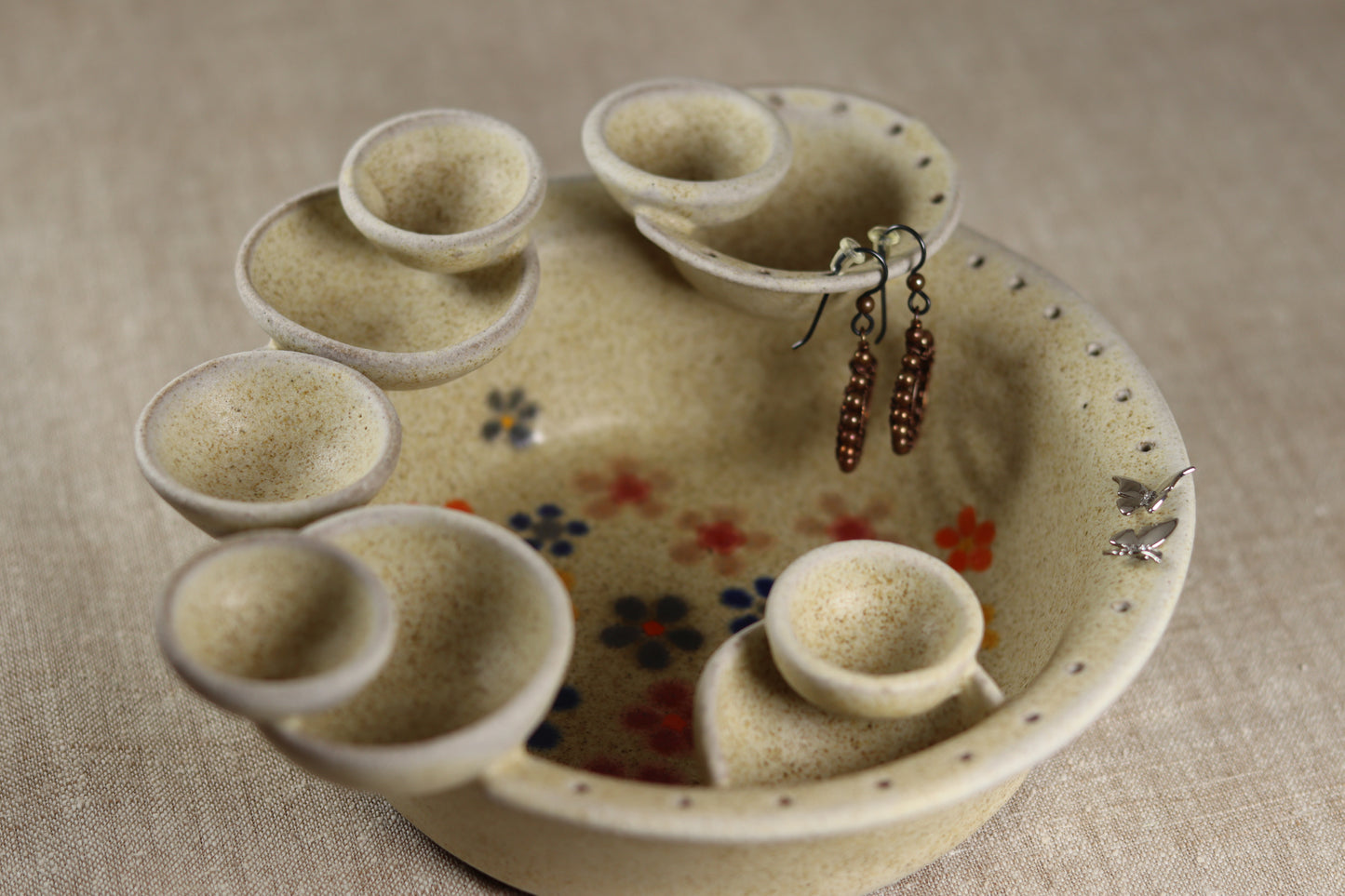 Oatmeal & Flowers Jewelry Dish