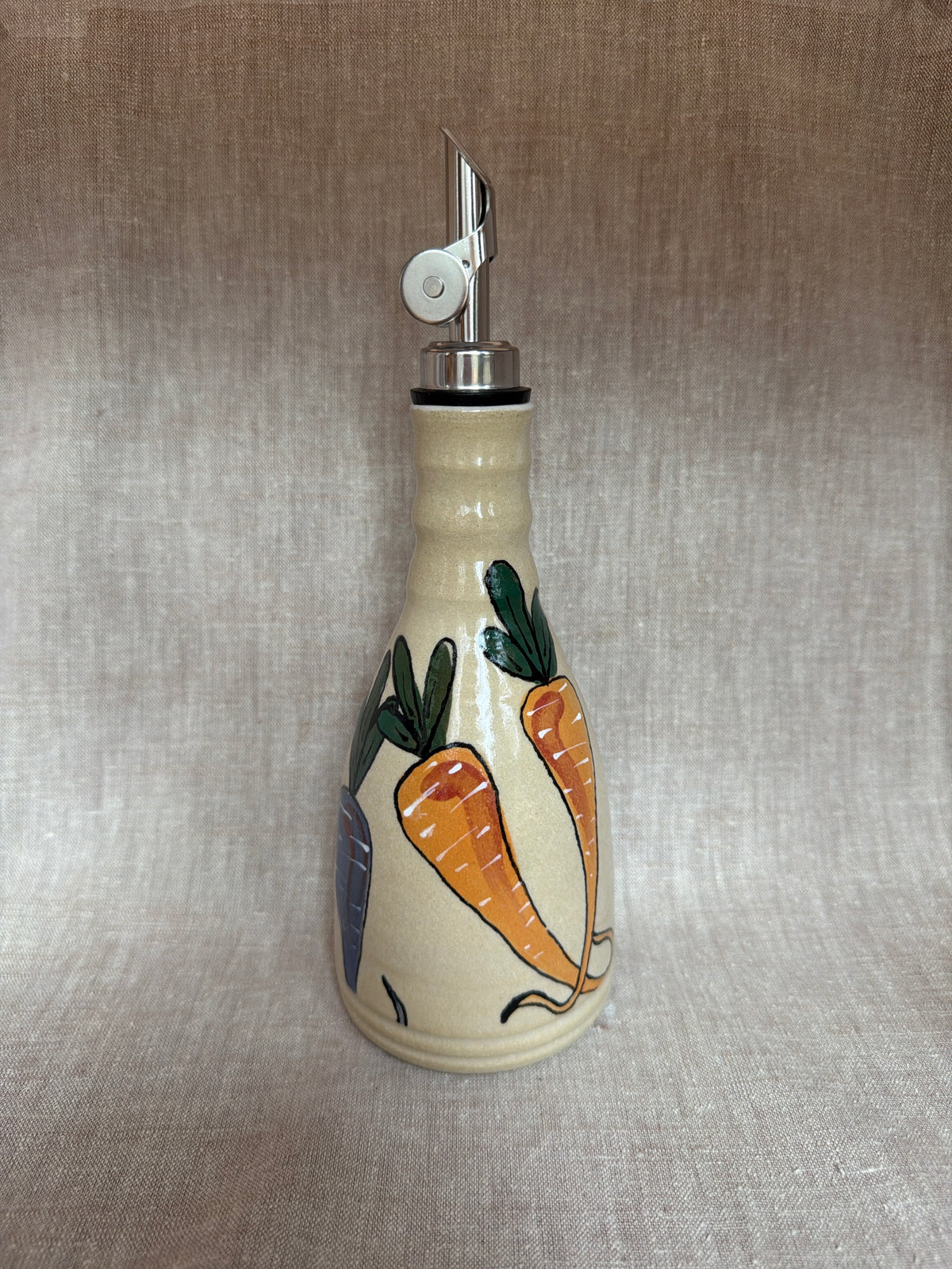 Carrot & Beet Oil Pourer